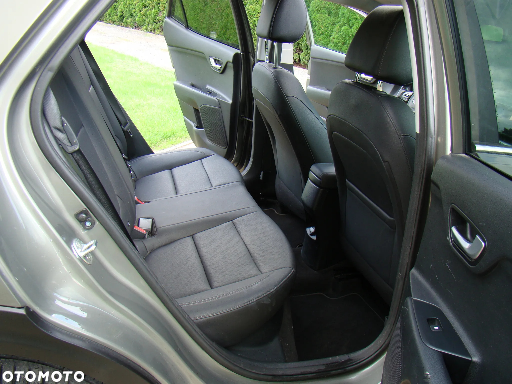 Kia Stonic 1.0 T-GDI DCT OPF Platinum Edition - 24