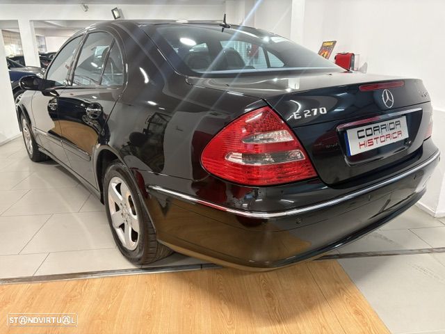 Mercedes-Benz E 270 - 21