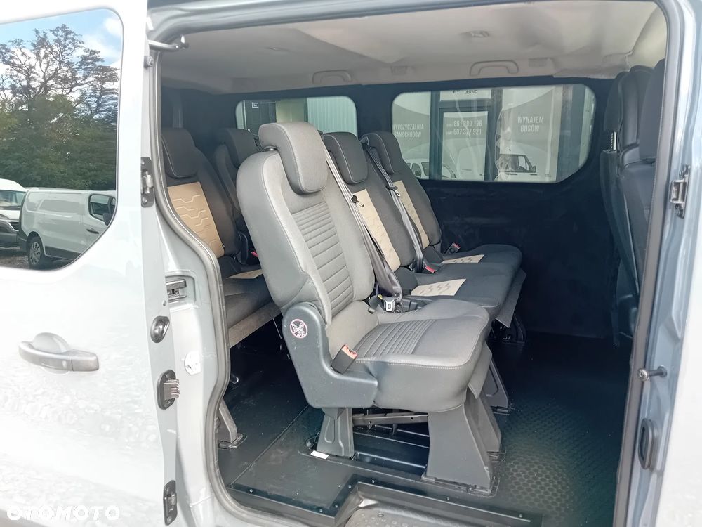 Renault Trafic - 13