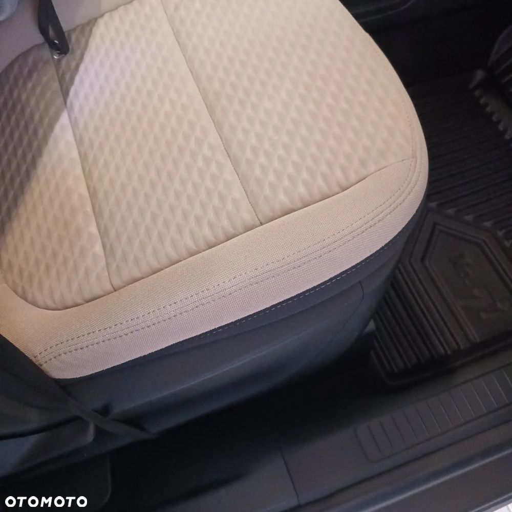 Ford Escape - 28