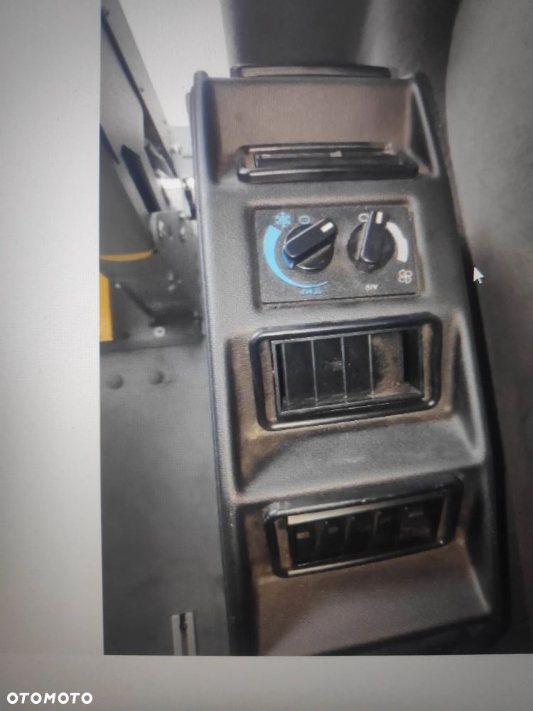 Renault Trafic - 12