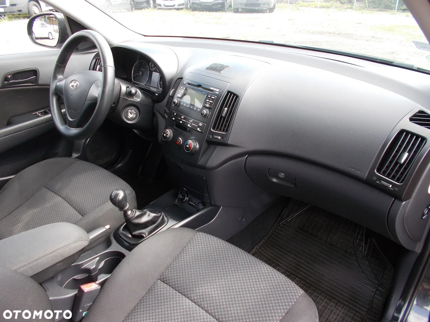 Hyundai i30 1.6 CRDi Classic + - 13