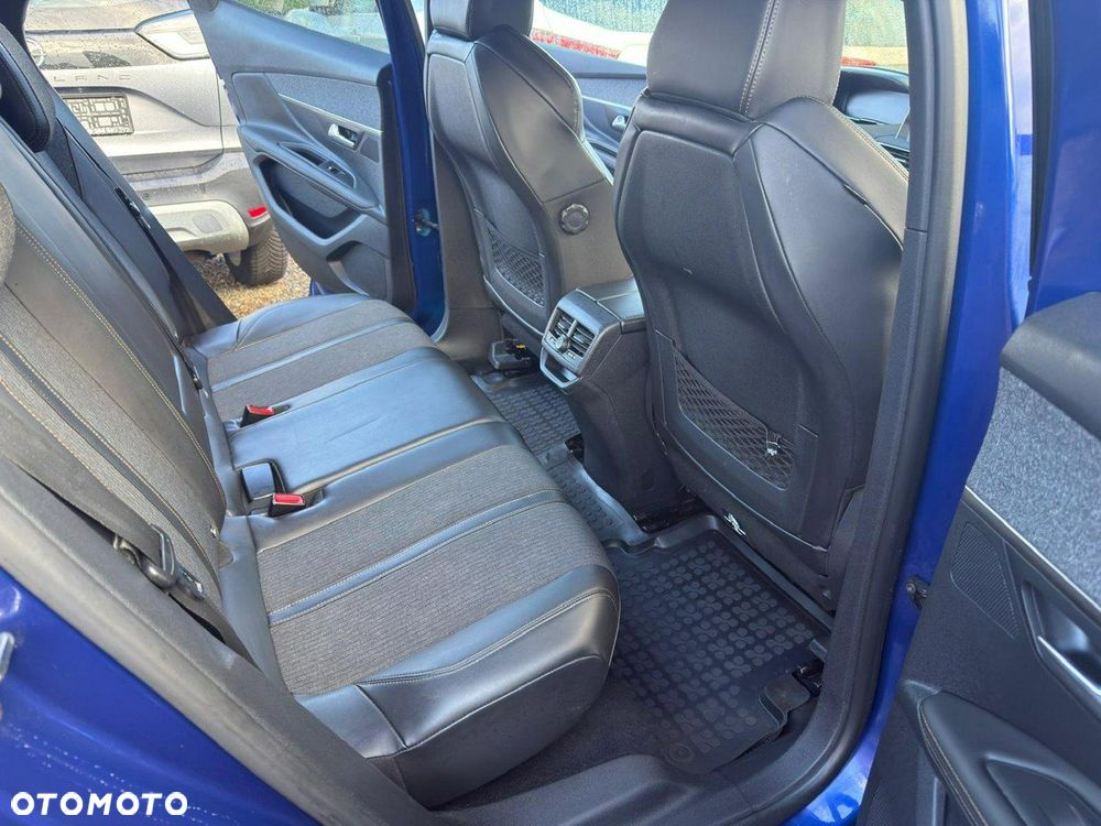 Peugeot 3008 1.2 PureTech GT S&S - 7