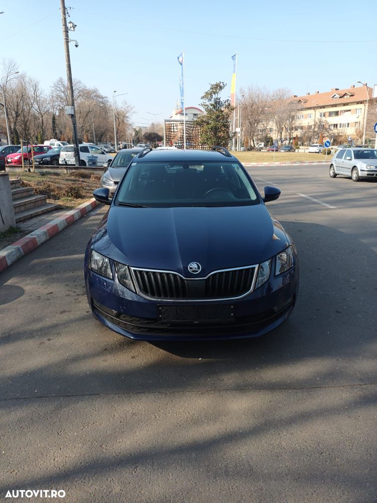 Skoda Octavia 1.6 TDI Ambition - 1