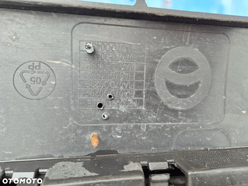 ZDERZAK PRZÓD ATRAPA FIAT DOBLO II LIFT  15-22r. - 6