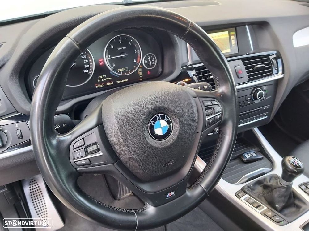 BMW X4 20 d xDrive Pack M - 41