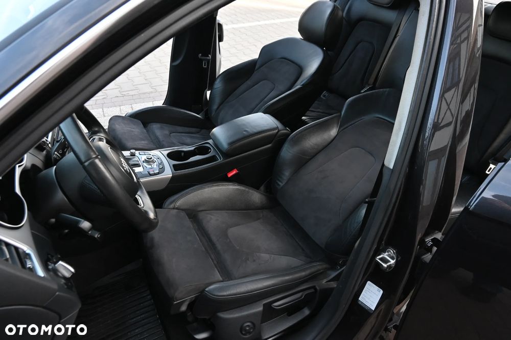 Audi A4 Avant 2.0 TFSI quattro S tronic S line Sportpaket - 25