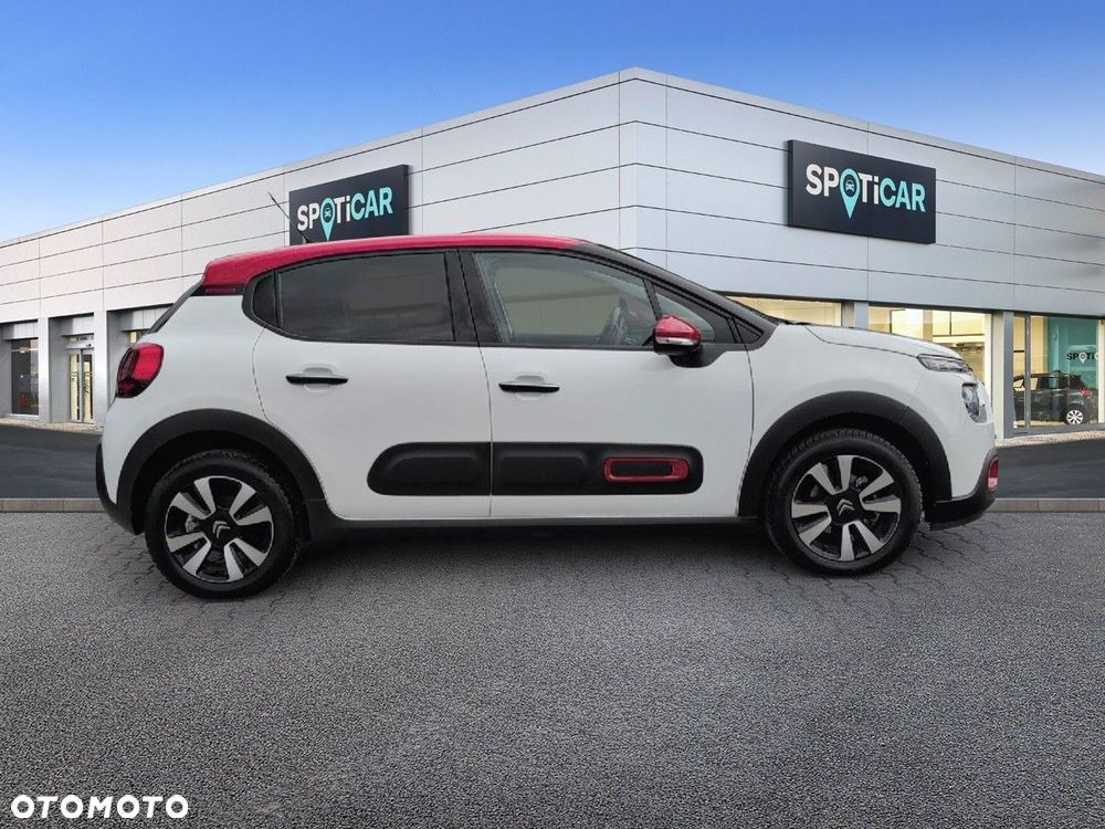 Citroën C3 1.2 PureTech Shine EAT6 - 4