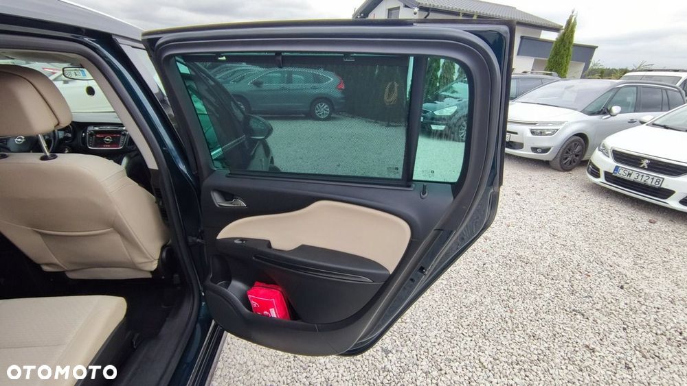 Opel Zafira - 33