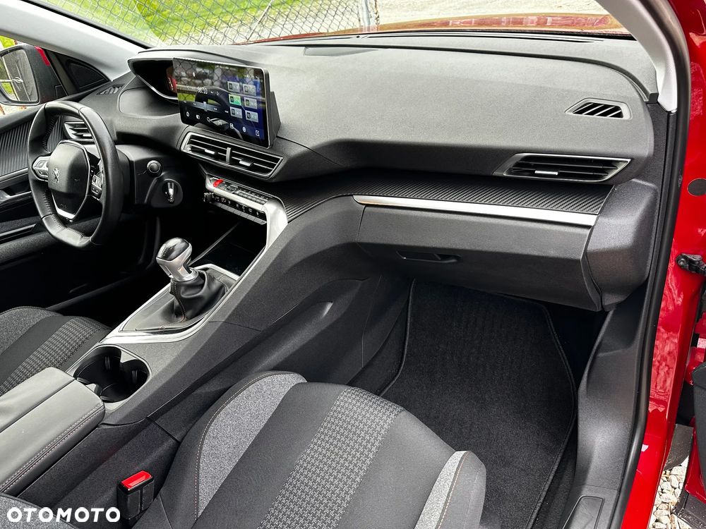 Peugeot 3008 - 11