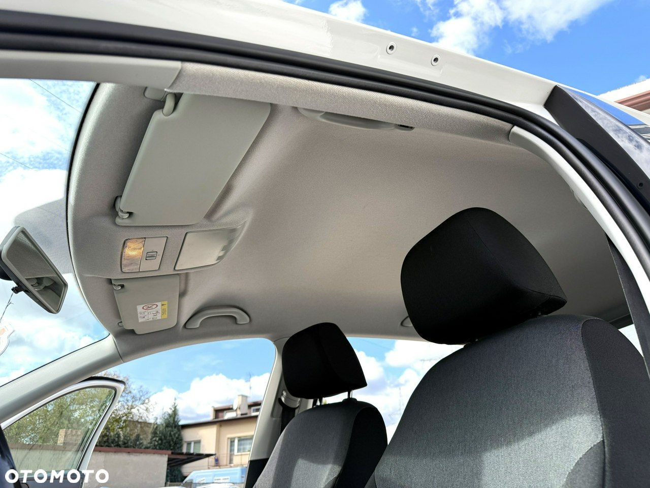 Skoda RAPID Spaceback 1.2 TSI (Green tec) Emotion Plus - 27