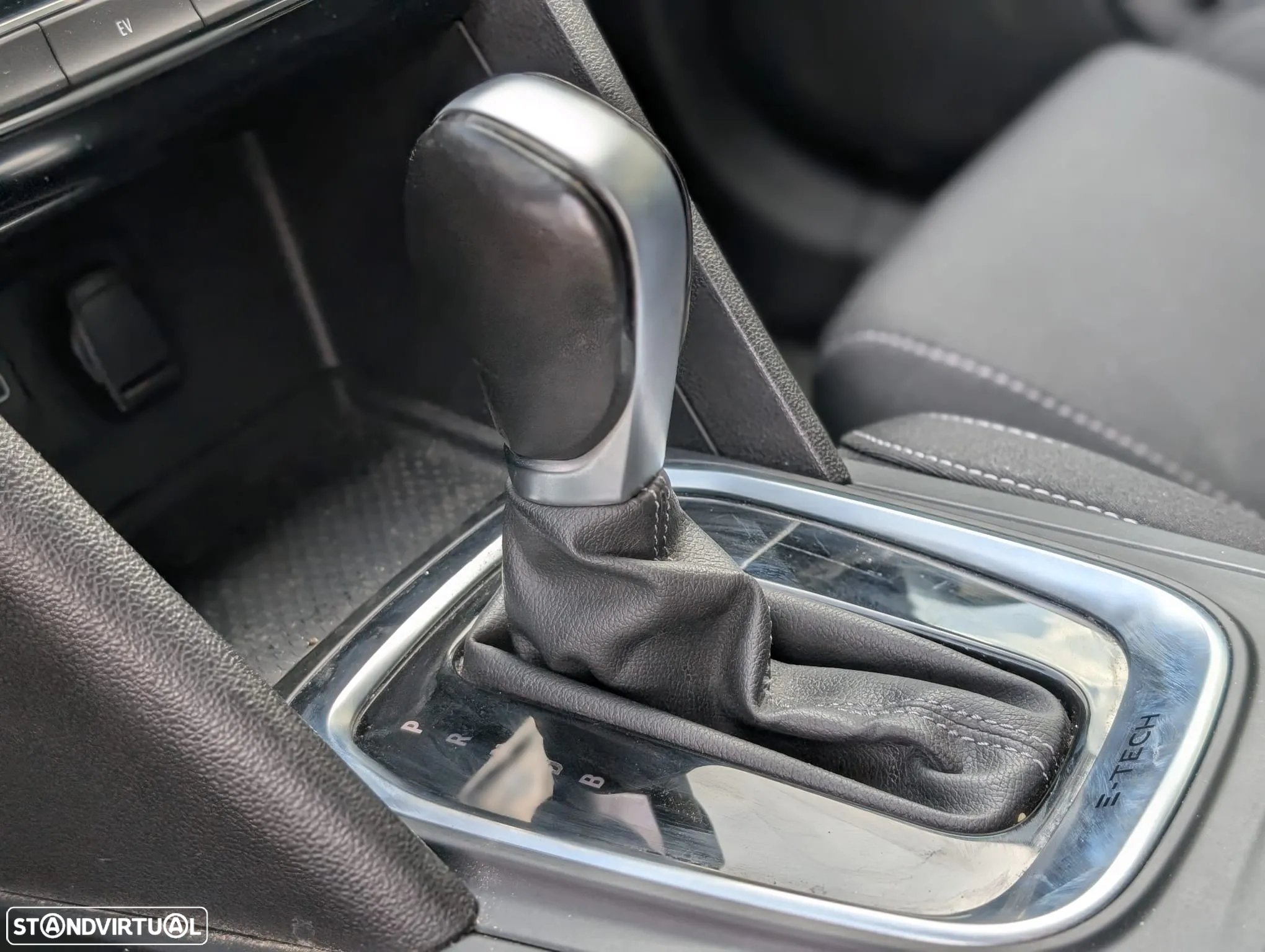 Renault Mégane Sport Tourer 1.6 E-Tech Plug-In Limited - 10