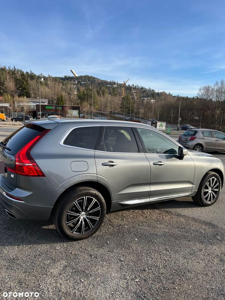 Volvo XC 60 T6 Plug-In Hybrid AWD R-Design - 8