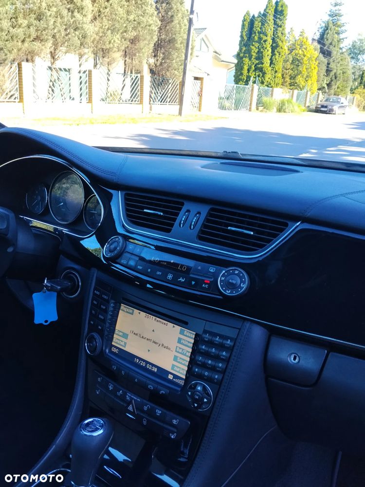 Mercedes-Benz CLS 500 - 26