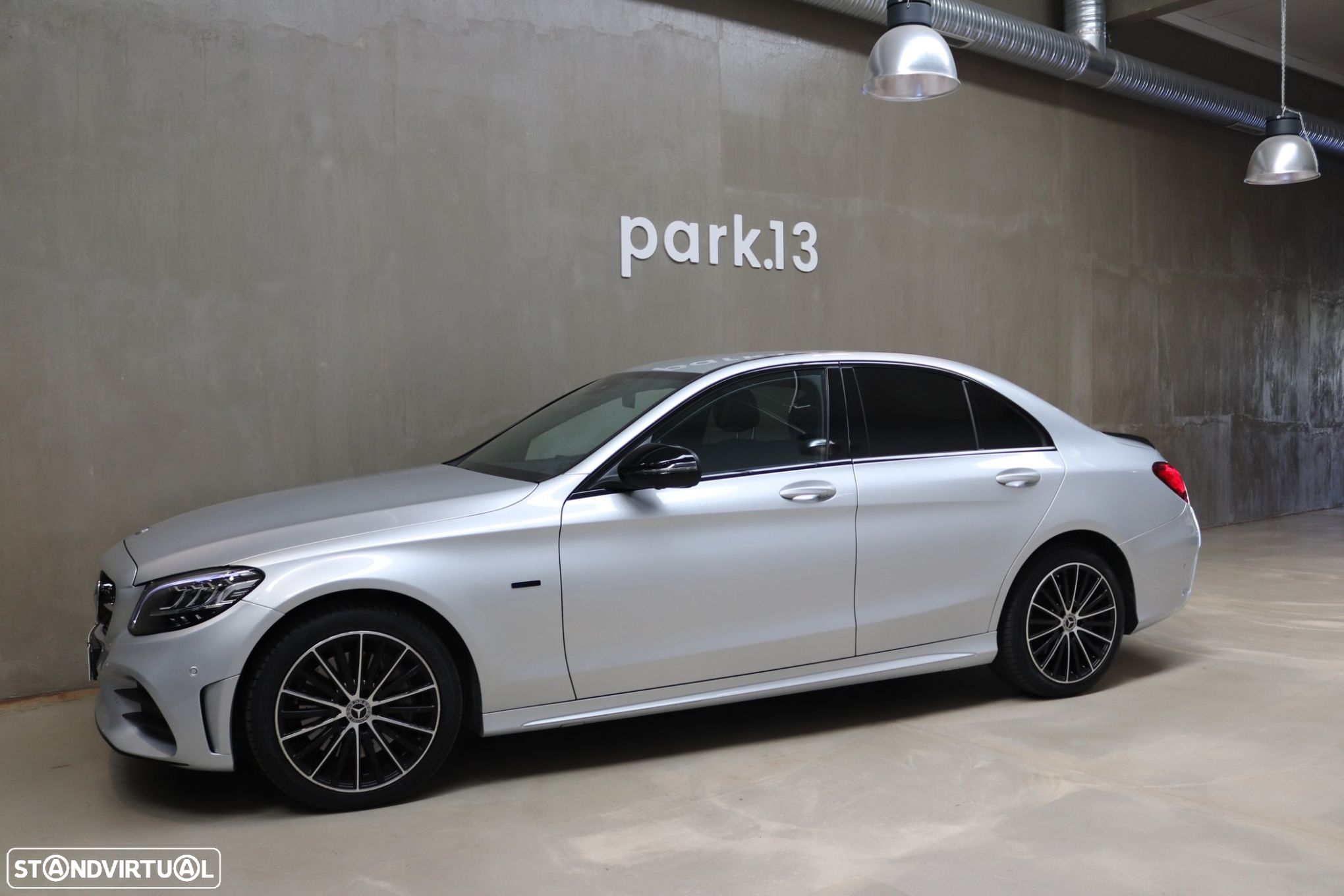 Mercedes-Benz C 300 de AMG Line - 28
