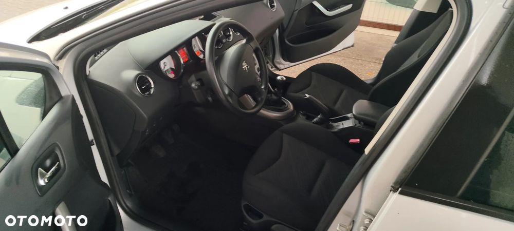 Peugeot 308 1.6 HDi Style - 4