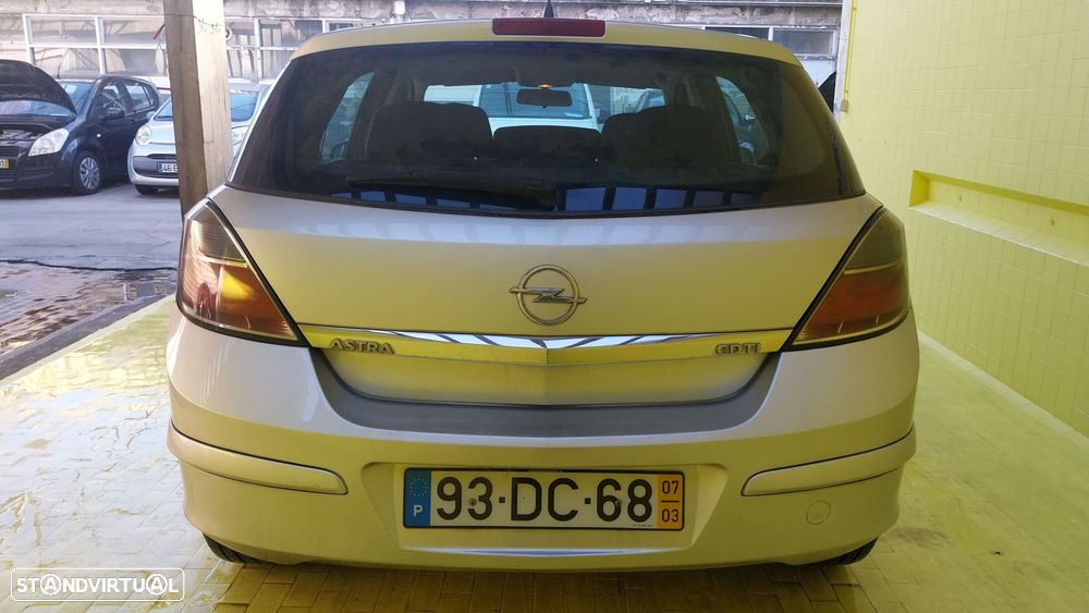 Opel Astra 1.3 CDTi Enjoy - 18