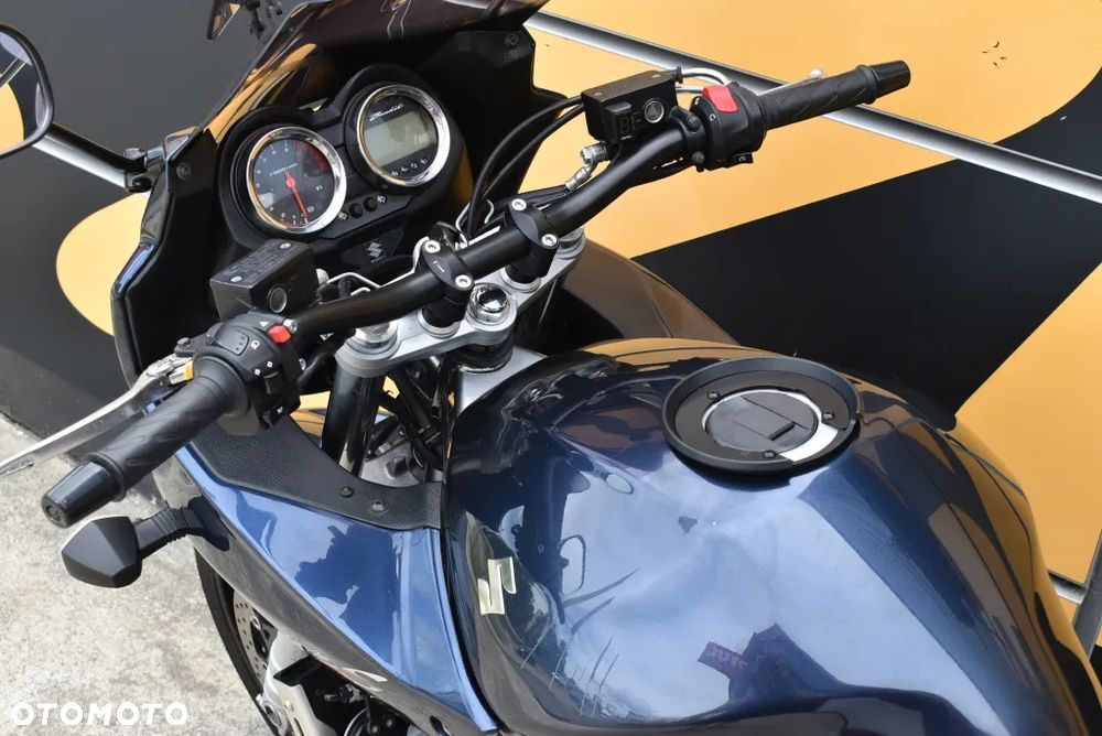 Suzuki Bandit - 12
