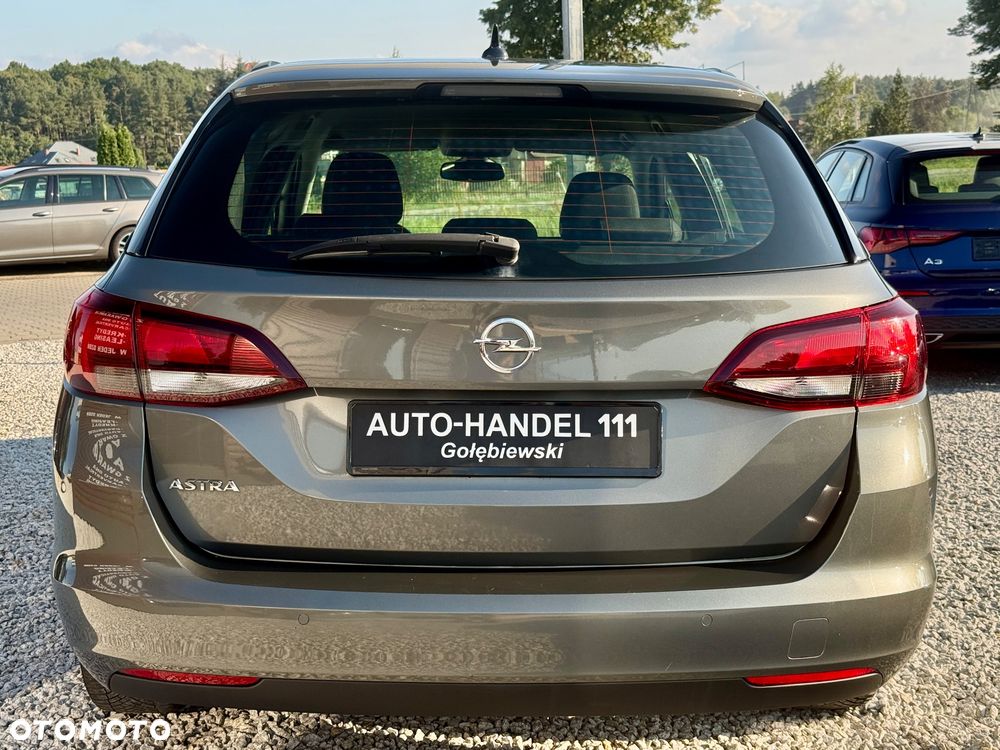 Opel Astra 1.4 Turbo 120 Jahre - 13