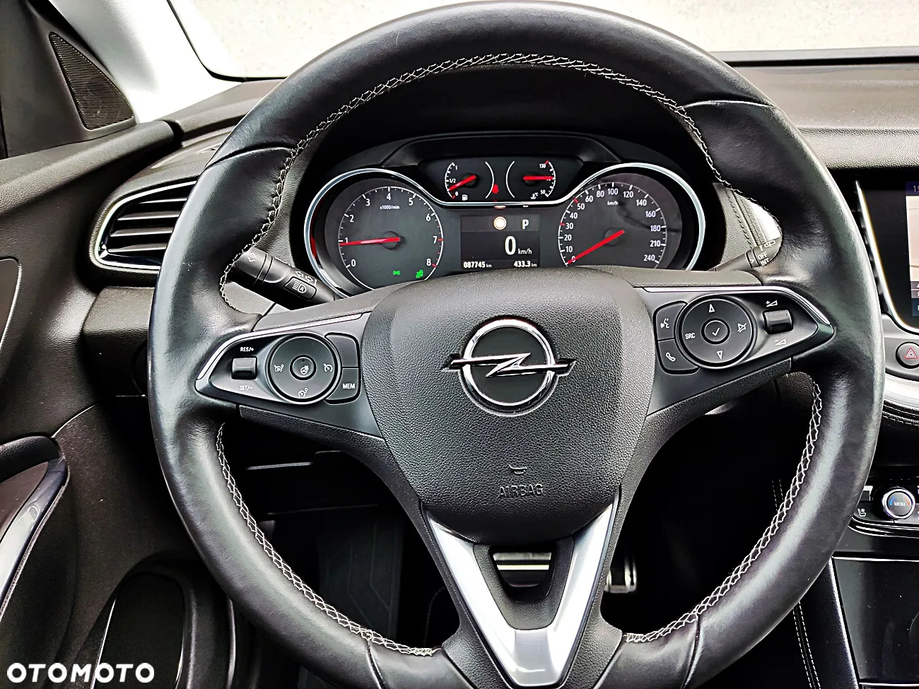 Opel Grandland X 1.2 Start/Stop Automatik INNOVATION - 39