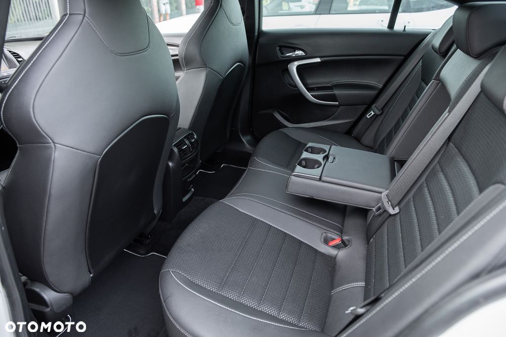 Opel Insignia 2.8 V6 Turbo 4x4 Automatik OPC - 26