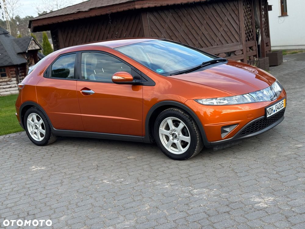 Honda Civic 1.8 Comfort - 2