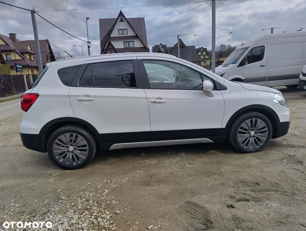 Suzuki S-Cross - 12