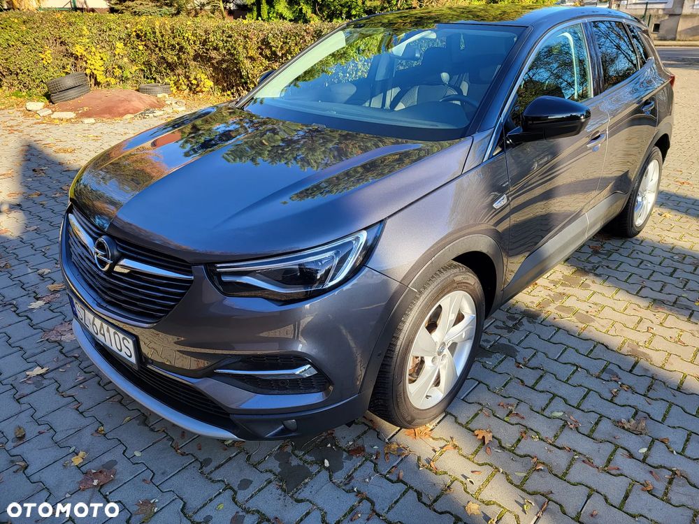 Opel Grandland X 1.2 Start/Stop Business Edition - 1