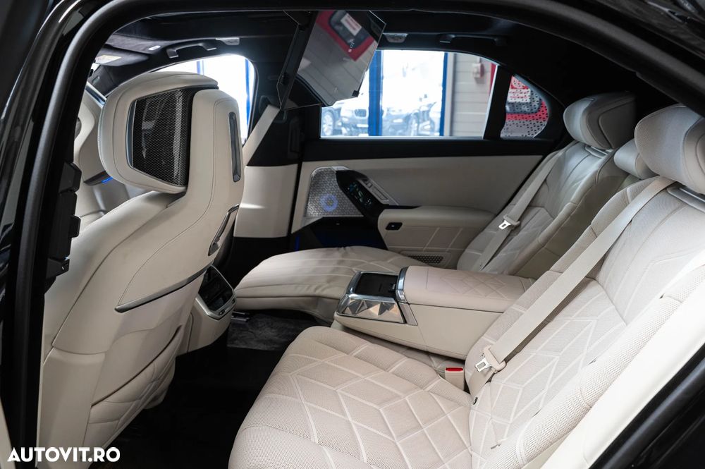BMW Seria 7 750e xDrive AT PHEV - 6