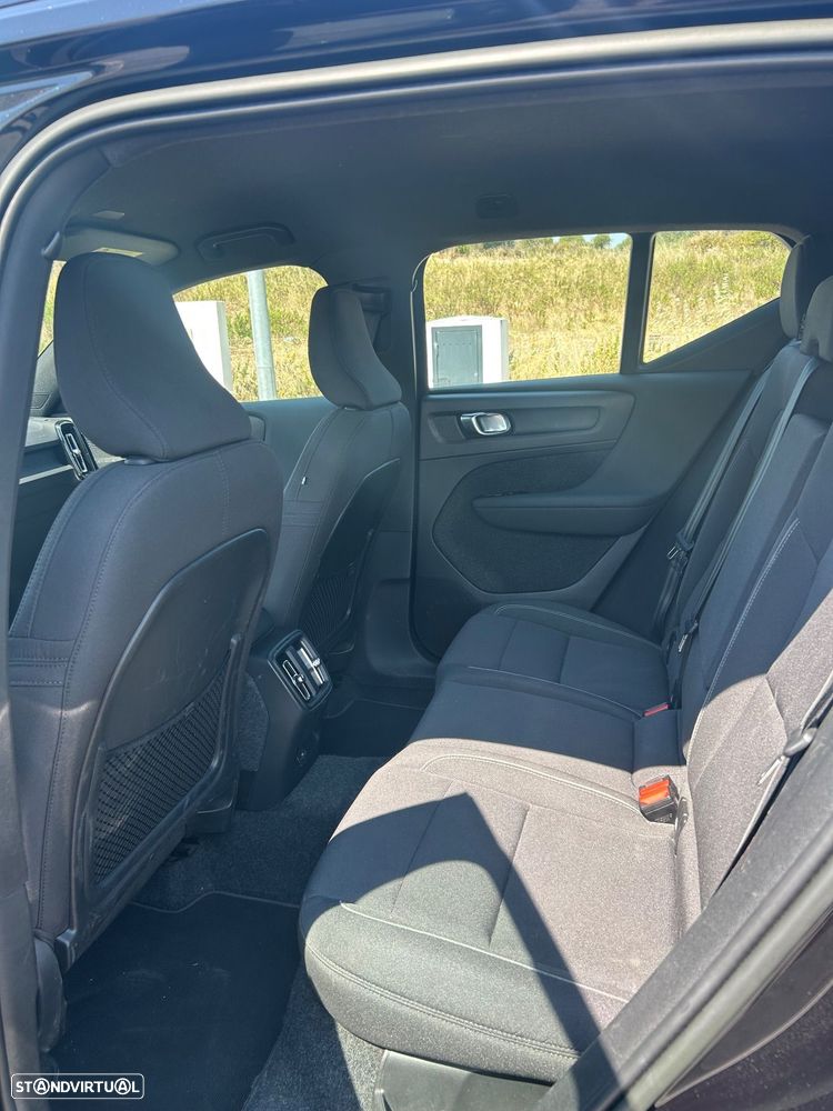 Volvo XC 40 Recharge Plus - 4