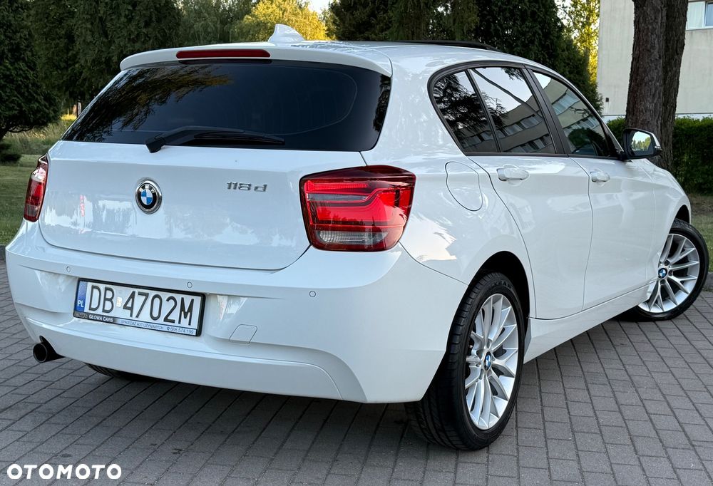 BMW Seria 1 118d DPF Edition Sport - 28