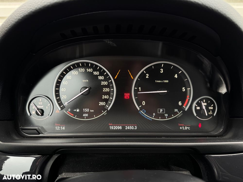 BMW Seria 5 520d Aut. - 9