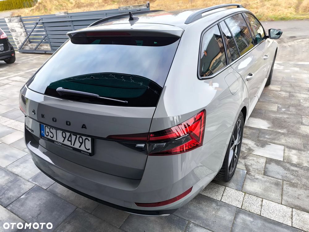 Skoda Superb 2.0 TDI SCR Sportline DSG - 11