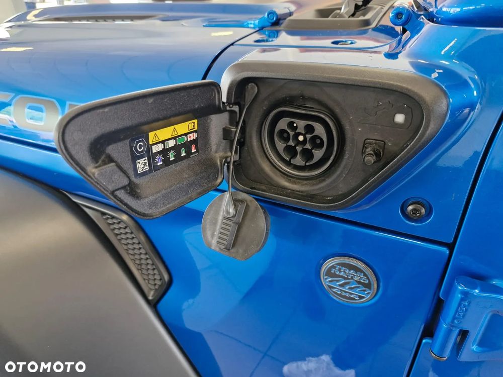 Jeep Wrangler - 18