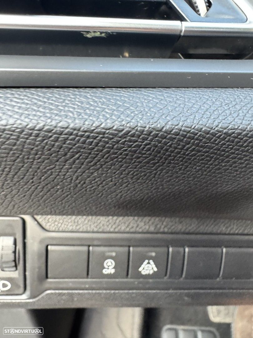 Peugeot 308 1.2 PureTech Allure EAT8 - 14