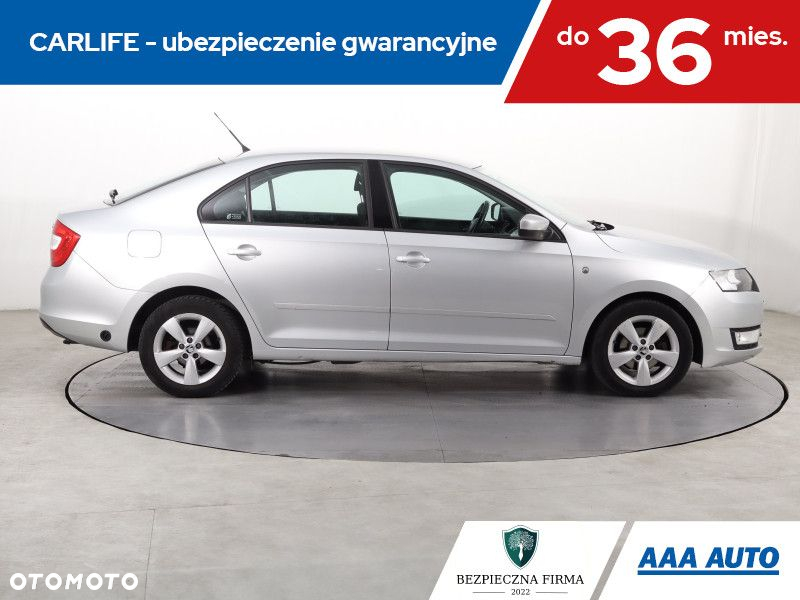Skoda RAPID - 7