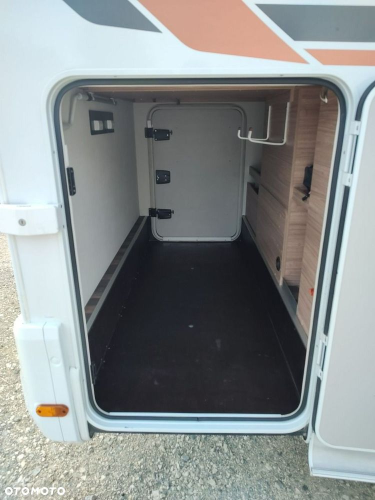 Weinsberg CaraCompact Suite MB 640 MEG EDITION [PEPPER] - 9