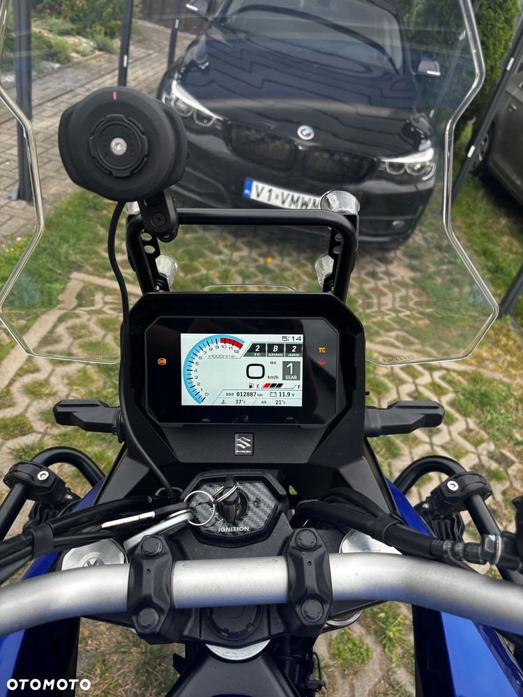 Suzuki V-STROM - 11