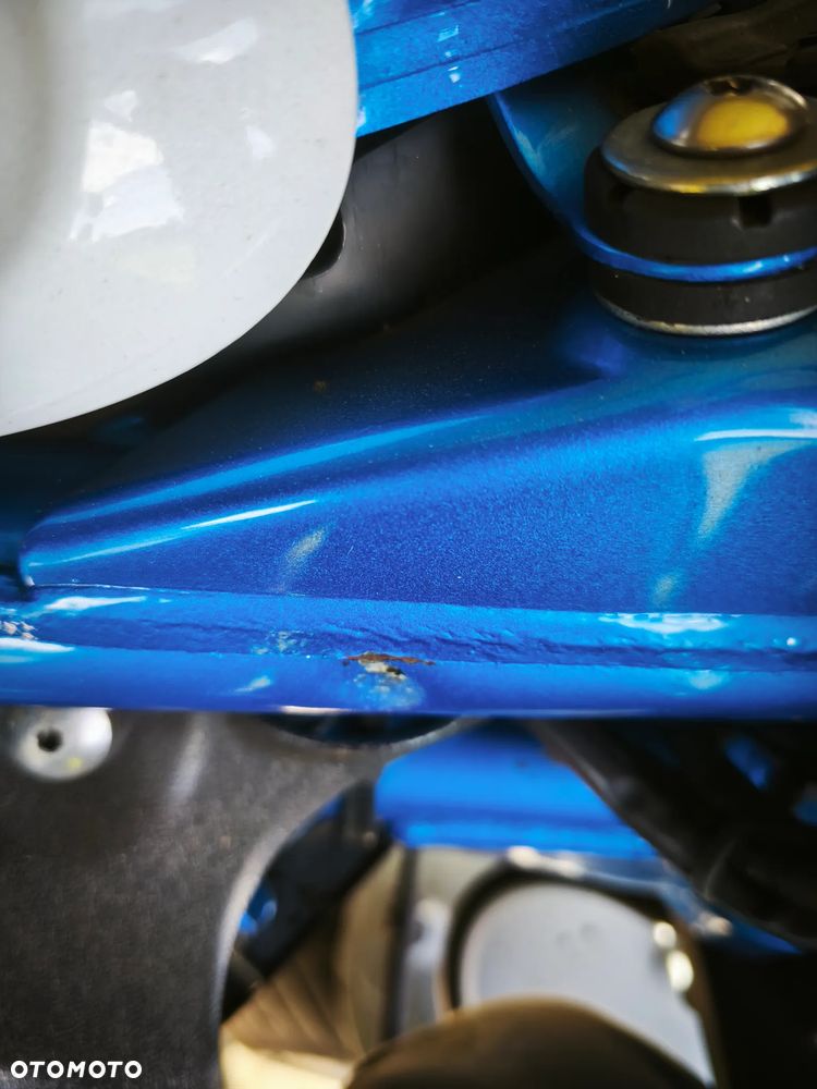 Suzuki Gladius - 16