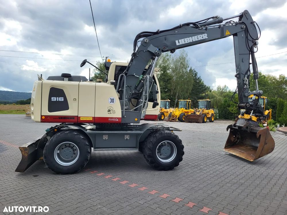 Liebherr 916 - 9