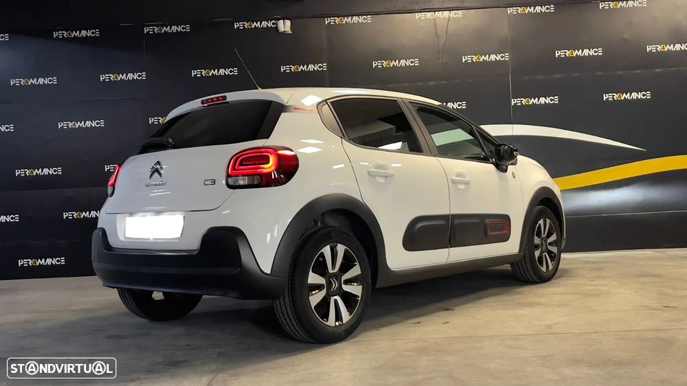Citroën C3 1.2 PureTech Shine - 15