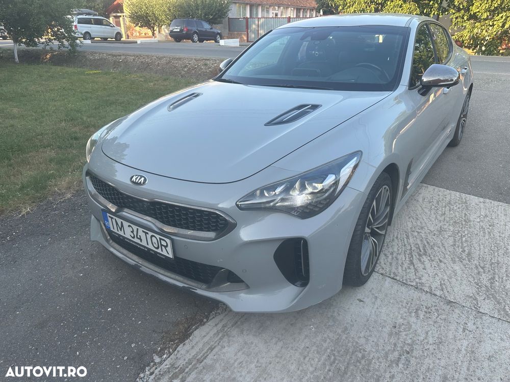 Kia Stinger 2.2 CRDI RWD GT Line - 2