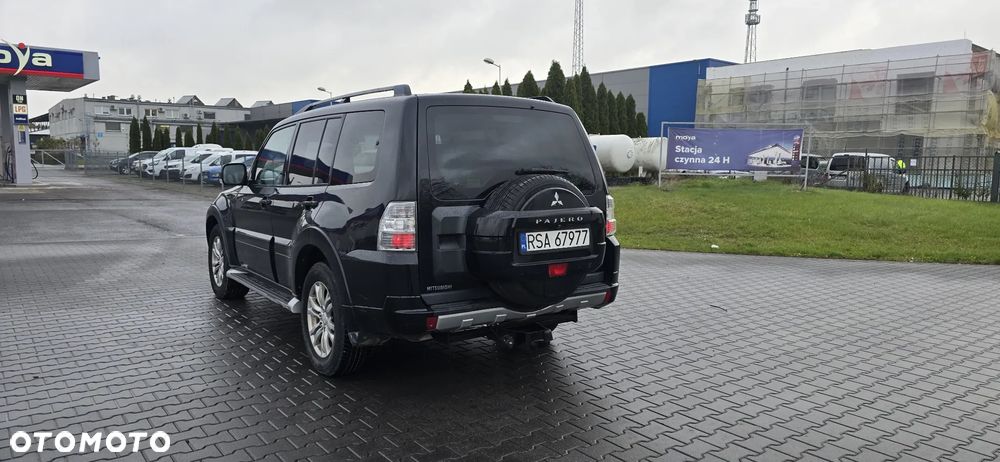 Mitsubishi Pajero 3.2 DID Intense - 17