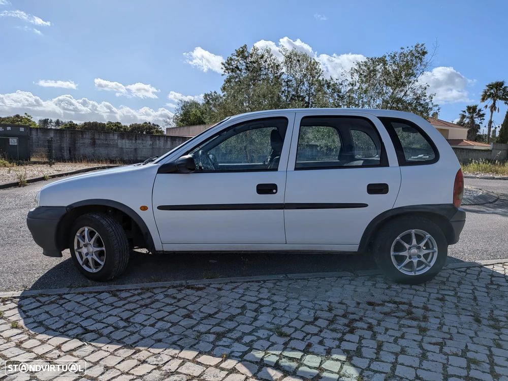 Opel Corsa 1.5 TD - 9