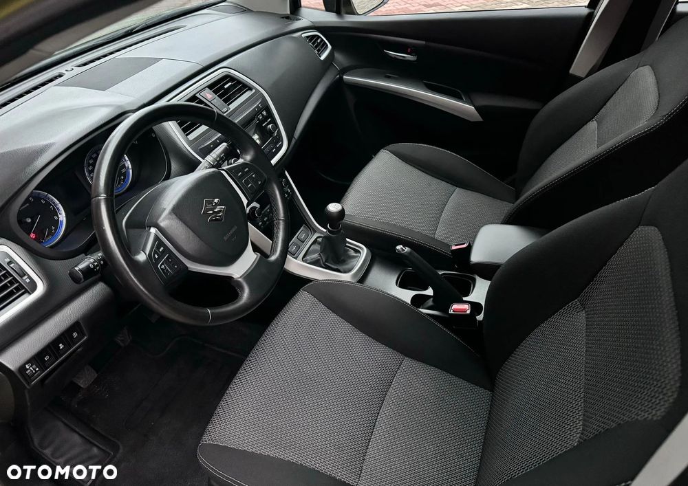Suzuki SX4 S-Cross - 22