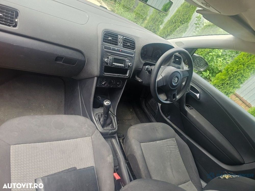 Dezmembrez VOLKSWAGEN POLO 6R, 6C 2012 1.2 CGPB 44KW|60HP - 3