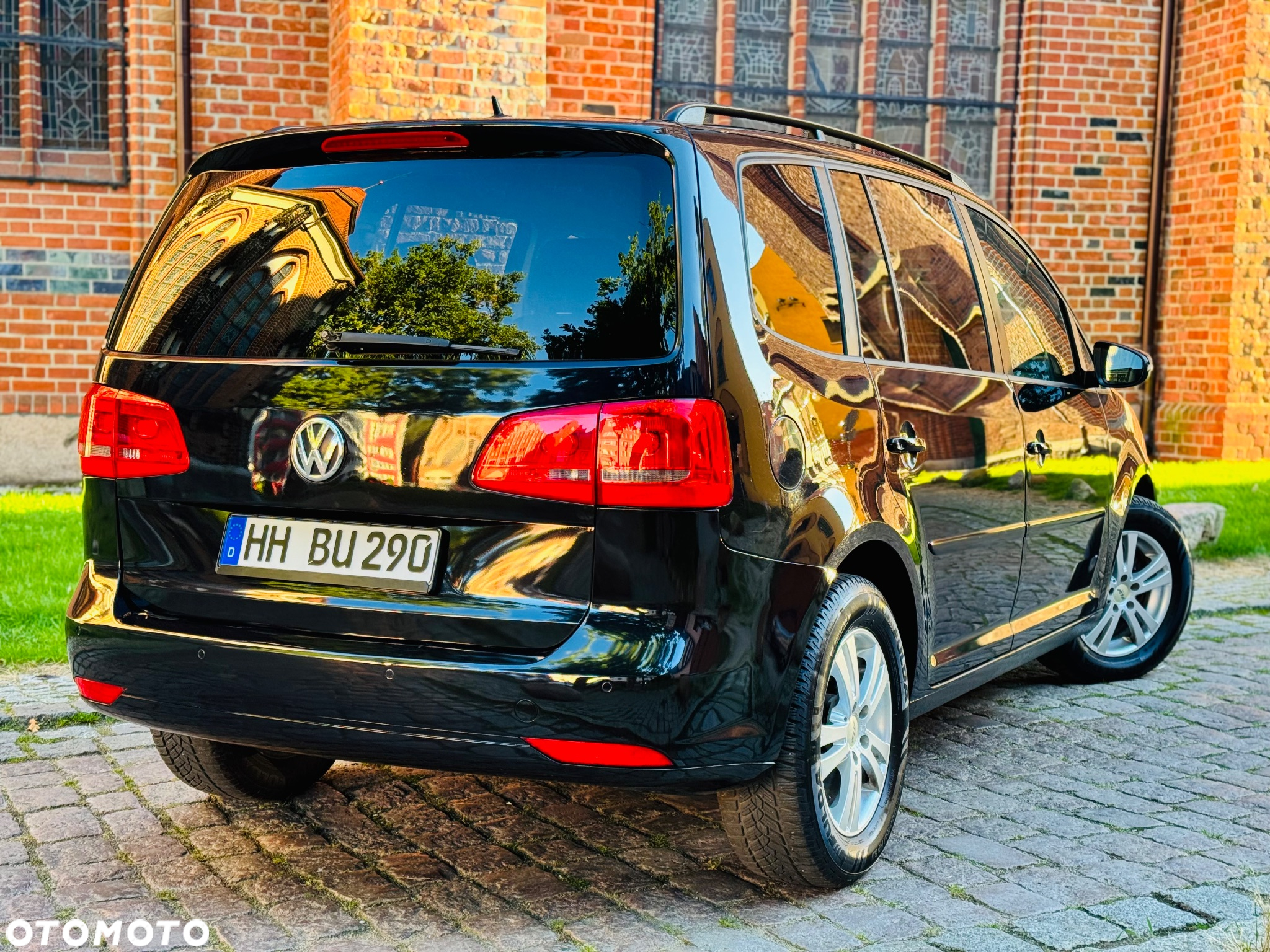 Volkswagen Touran 1.6 TDI DPF BlueMotion Technology DSG Comfortline - 28