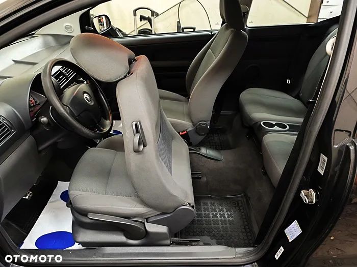 Volkswagen Fox - 33