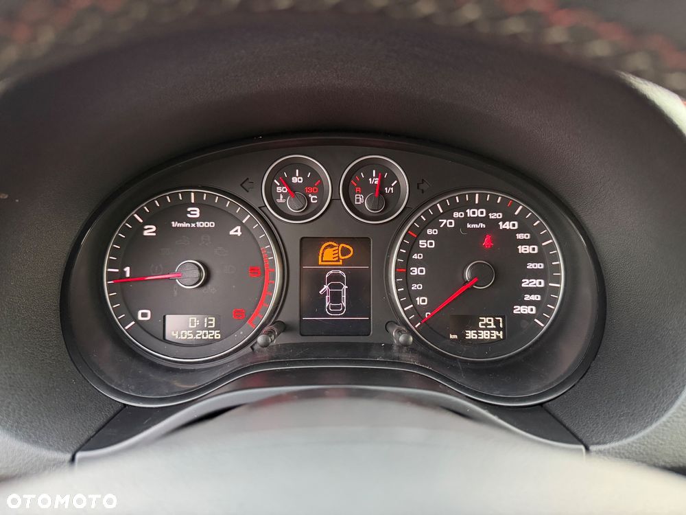 Audi A3 Sportback 2.0 TDI DPF Quattro Ambiente - 37
