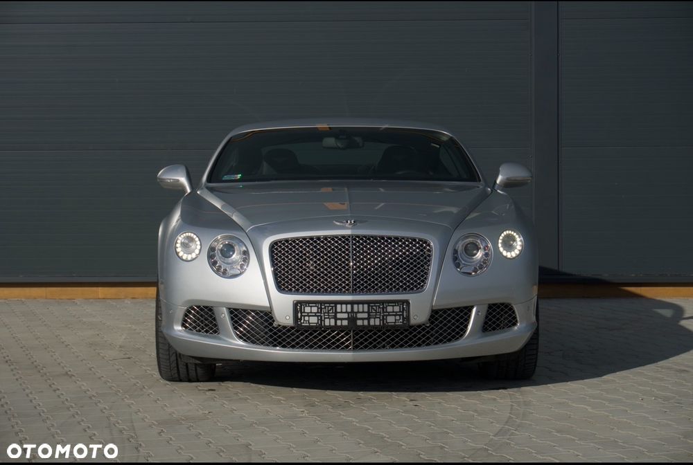 Bentley Continental GT W12 - 9